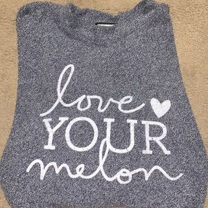 Love your melon sweatshirt. Super cute!!